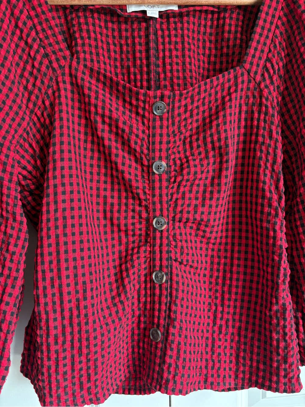 LOFT Gingham Gathered Square Neck Top Red Black Puff Sleeve Blouse Size 8 Picnic - Picture 6 of 14